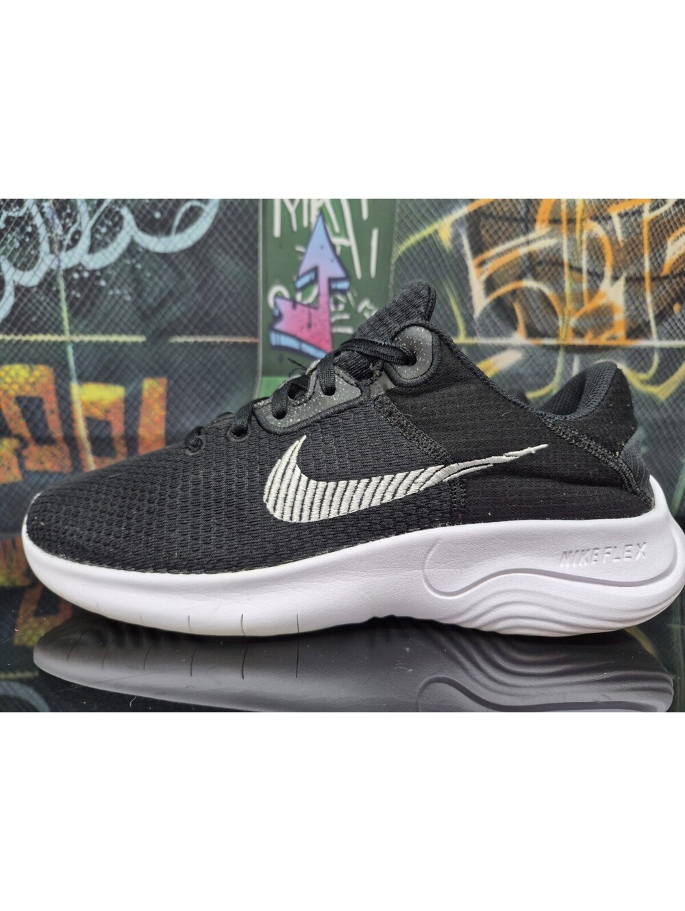 Nike DD9283-001 Flex Experience Run Sneakers Shoes Women’s 8.5W Black White [K1]